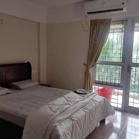 Silver Oaks Flat Sc Golf Links Road Kowdiar Thiruvananthapuram By Probity Ventures Екстериор снимка